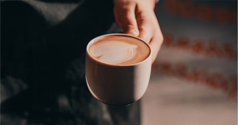 Is Hot Chocolate Good For Sore Throat?