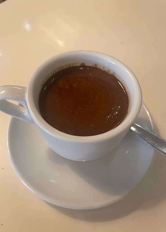 Chocolataria das Flores hot chocolate | The best hot chocolate in Porto